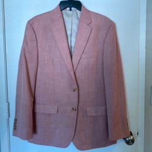 Light pink men’s Chaps blazer